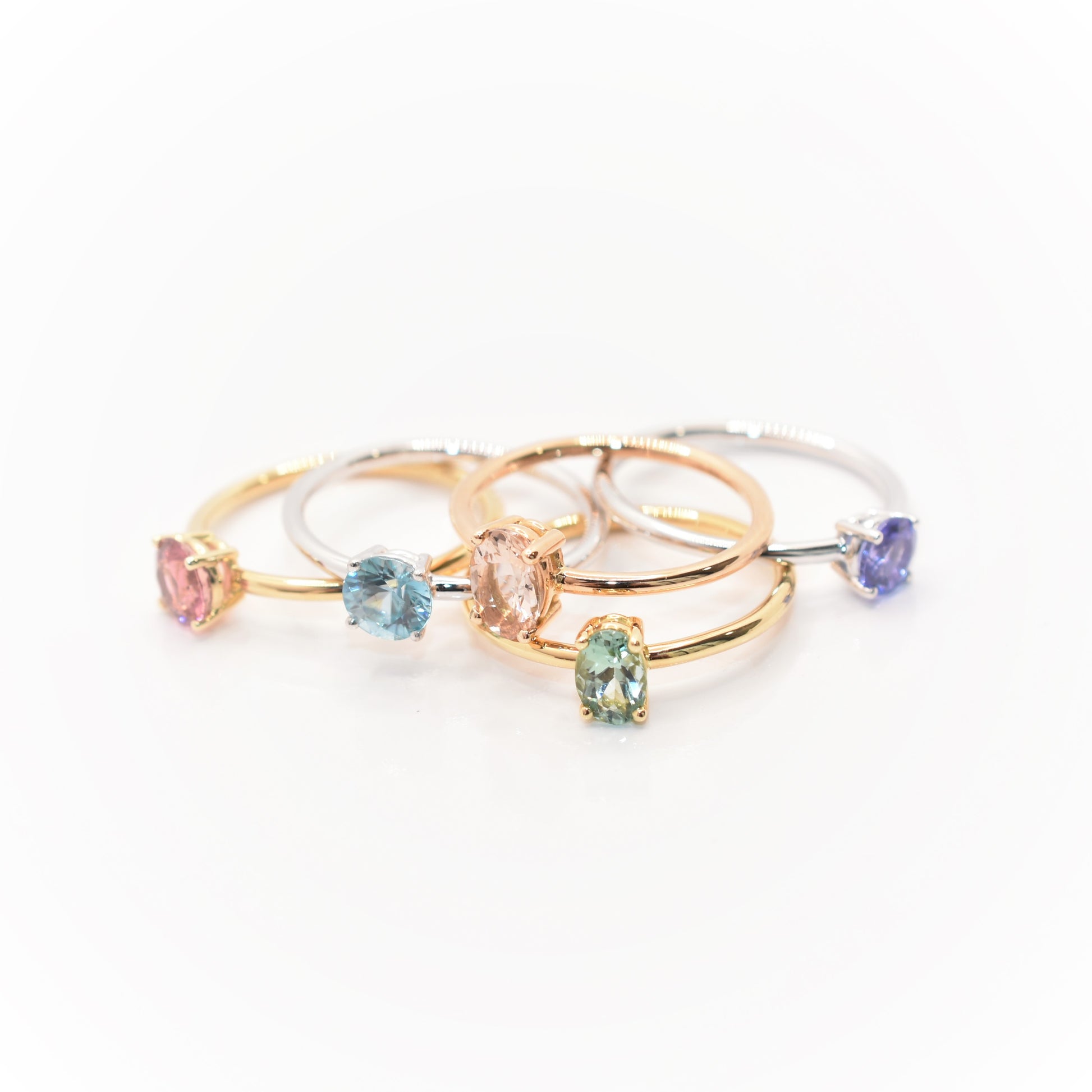 Bague Coquette - Zircon bleu naturel et or blanc