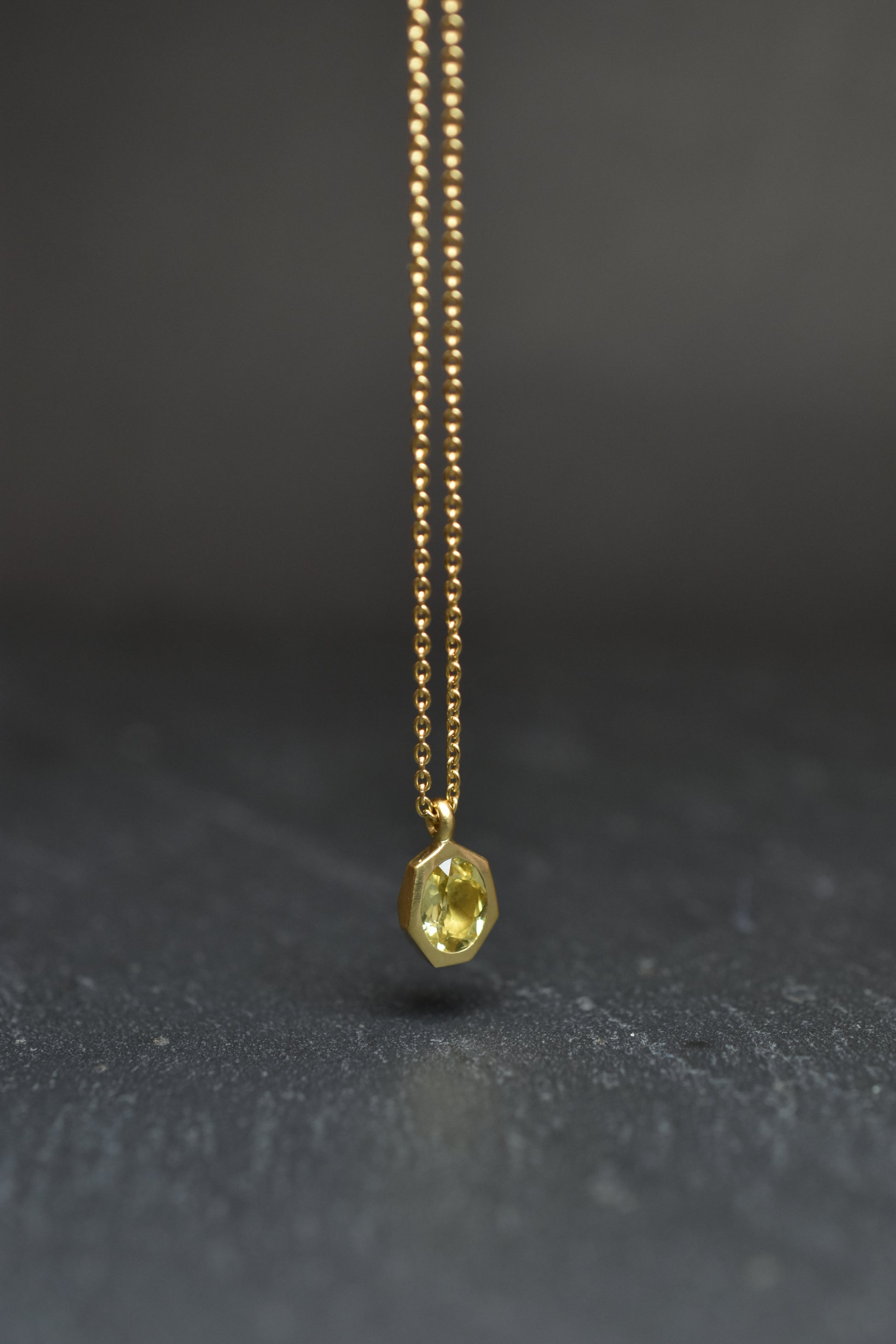 Collier Meteore - Saphir jaune et or jaune