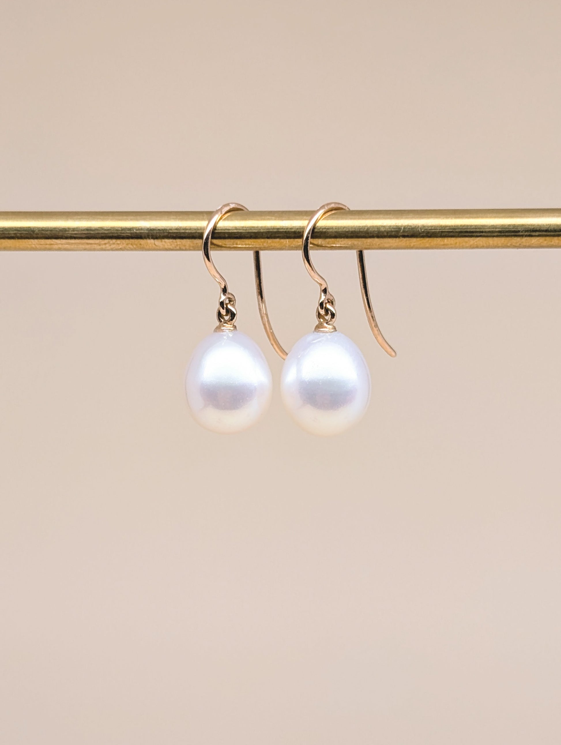 Boucles d'oreilles Pluie perles blanches